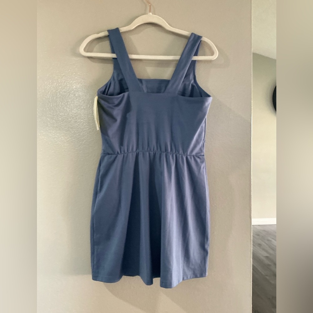 Women’s Active Dress.     Blue.  M - Picture 6 of 13